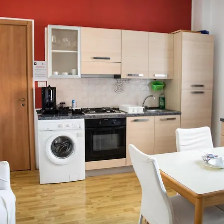 לינה וארוחת בוקר Pitagora